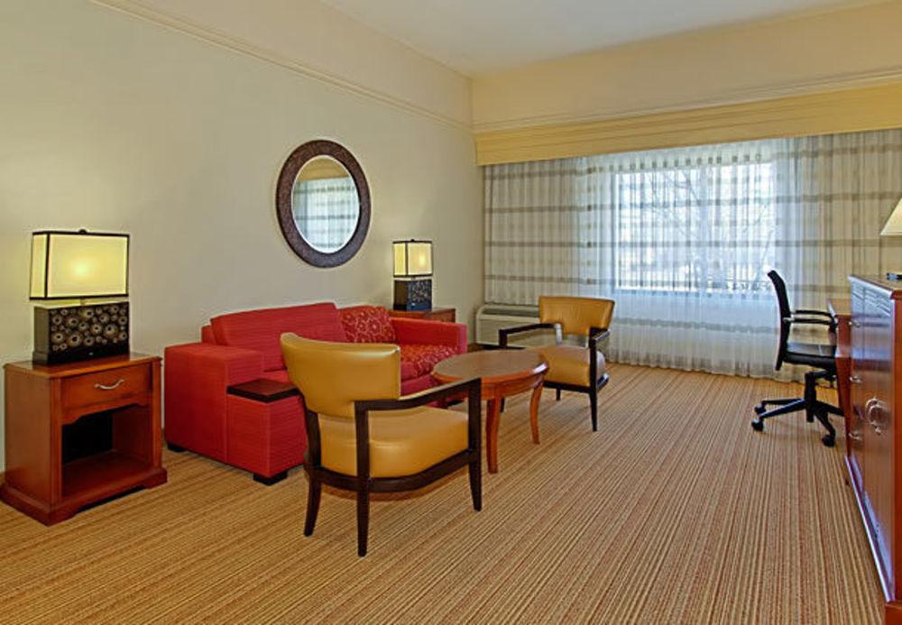 Hotel Courtyard By Marriott Springfield Zewnętrze zdjęcie